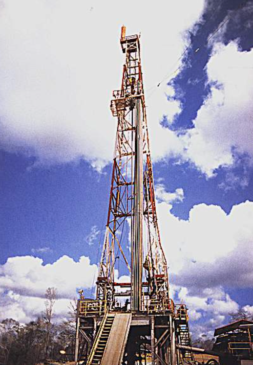 Apexindo’s onshore Rig 2 achieved a commendable two years of operations without any Lost Time Accident (LTA) on 18 July 2005