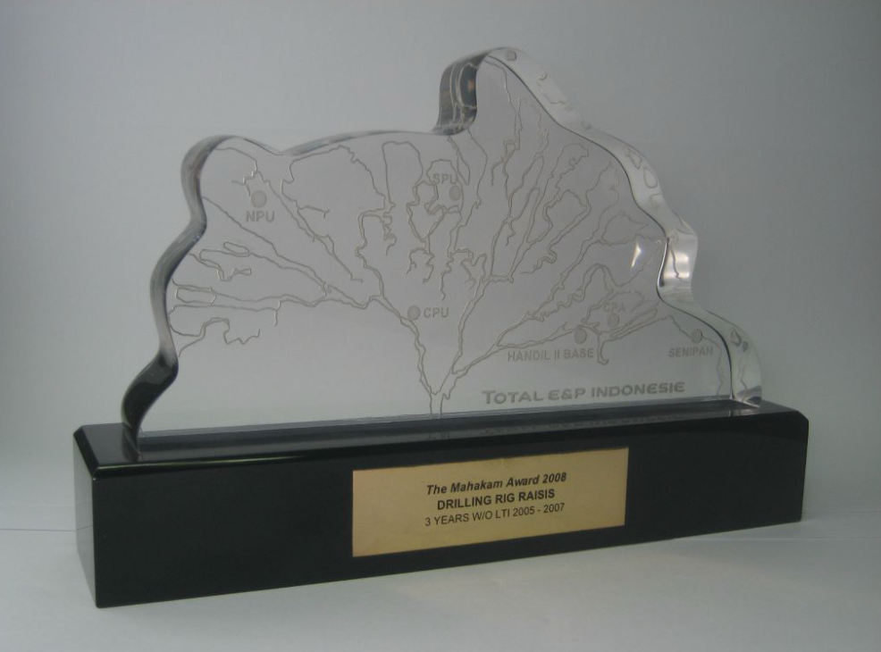 Received “Mahakam Award 2008” from Total E&P Indonesie as Apexindo’s Rig Raisis achieved a commendable 3 years of operation without recording a Loss Time Incident