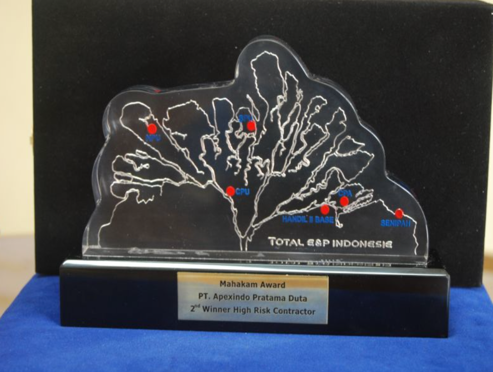 Total E&P Indonesie awarded Apexindo as Second Winner of Mahakam Award